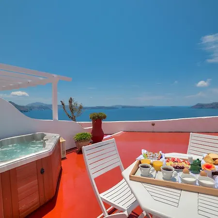 Cave Aparthotel 3*