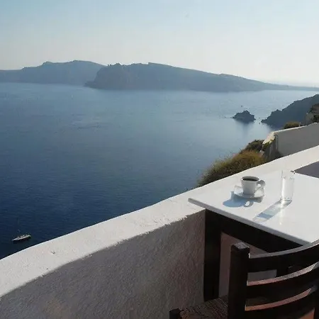Cave 3* Oia (Santorini)
